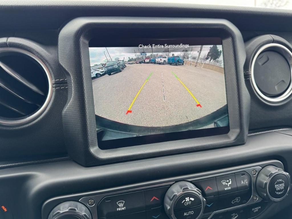 used 2020 Jeep Wrangler Unlimited car, priced at $28,800