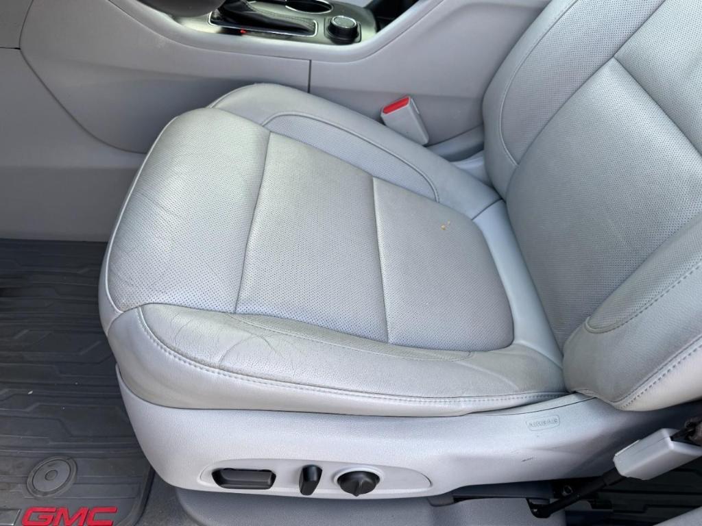 used 2018 GMC Acadia car, priced at $19,605