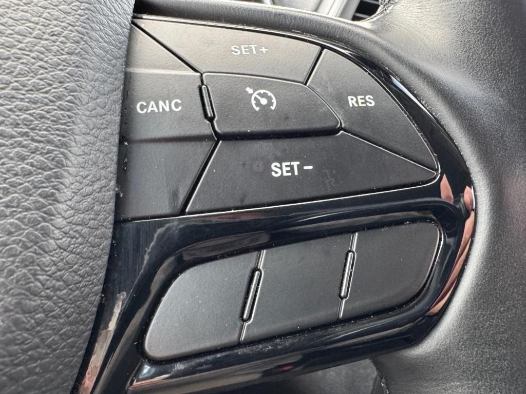 used 2020 Jeep Cherokee car, priced at $13,990