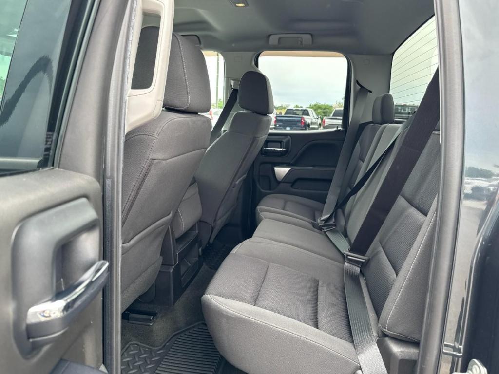 used 2018 Chevrolet Silverado 1500 car, priced at $25,586