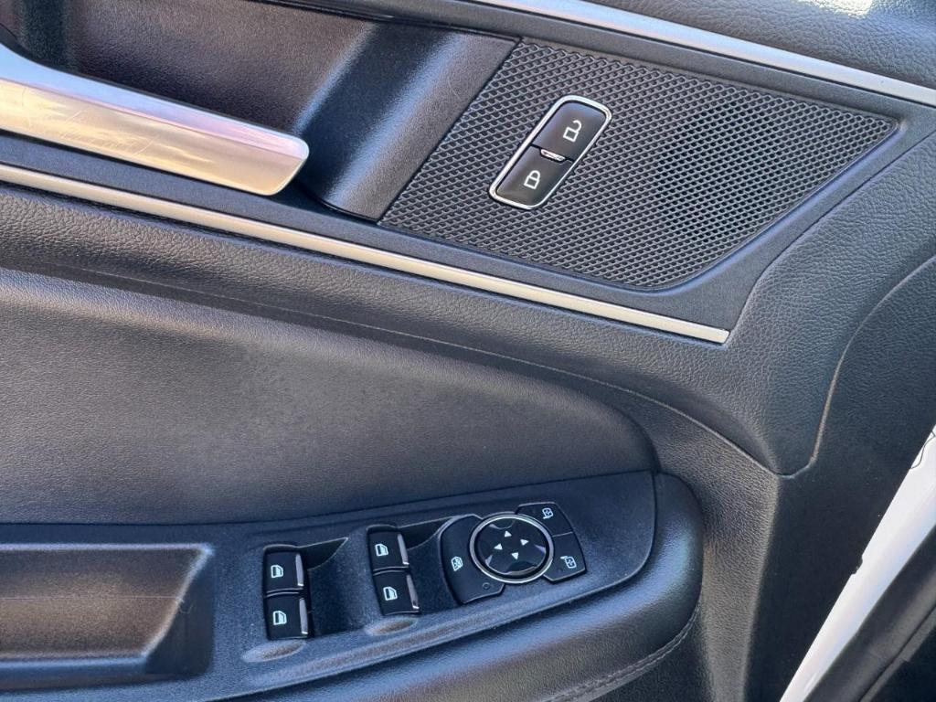 used 2024 Ford Edge car, priced at $26,983