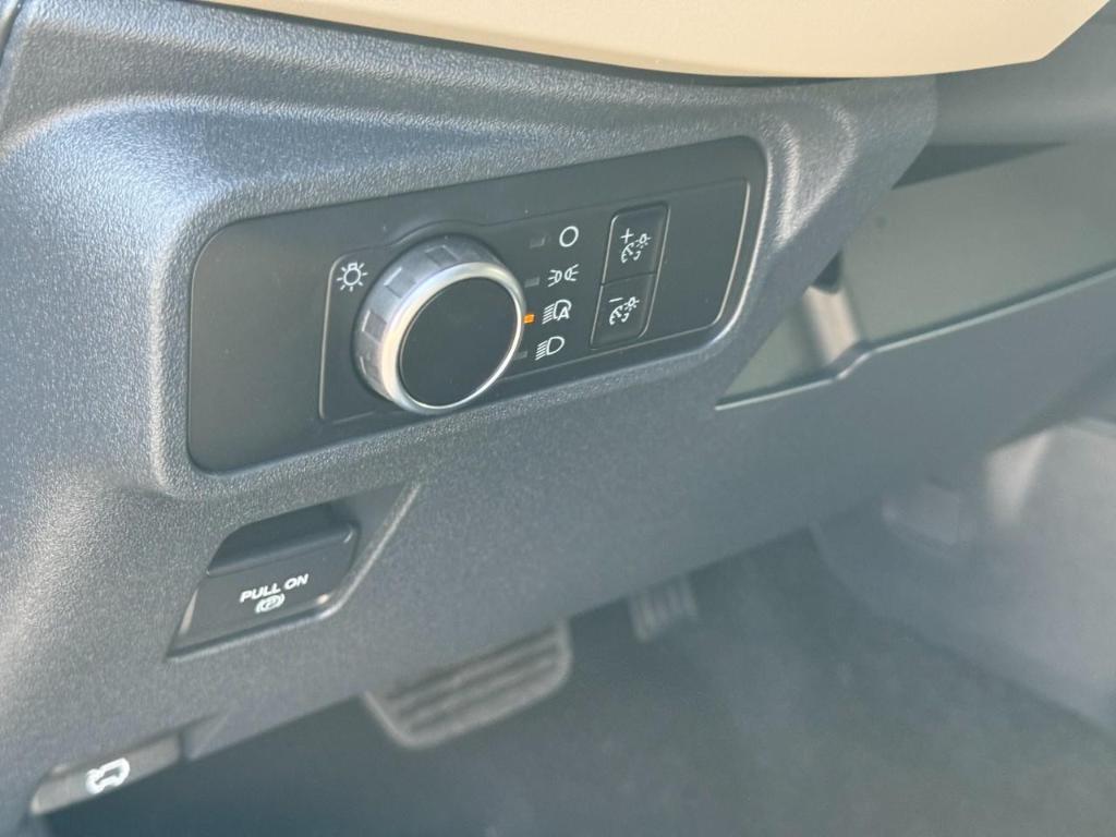 new 2025 Ford Bronco car, priced at $43,327