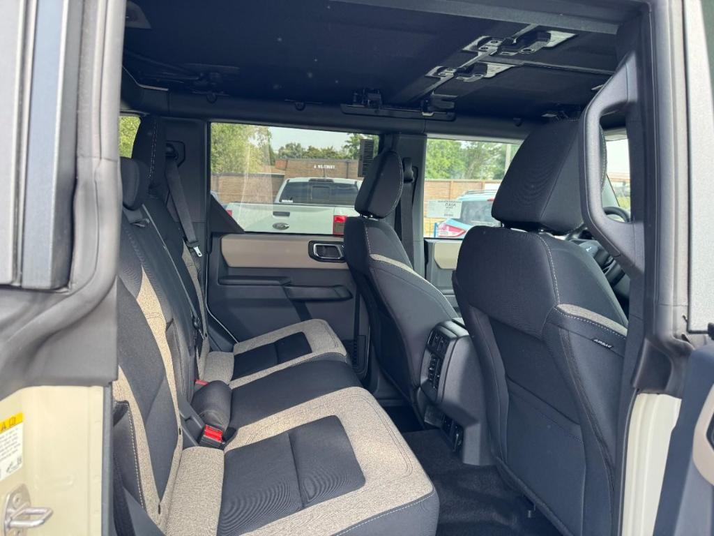 new 2025 Ford Bronco car, priced at $43,327