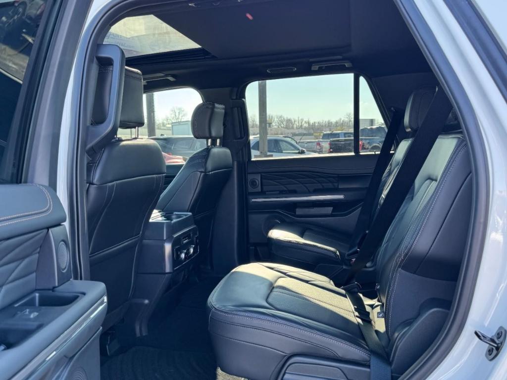 used 2024 Ford Expedition car, priced at $68,990