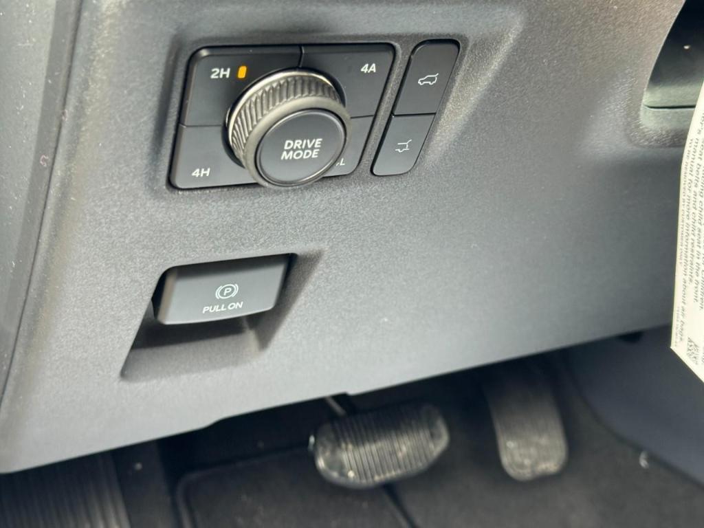 new 2025 Ford Expedition Max car, priced at $85,061