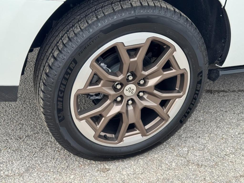new 2025 Ford Expedition Max car, priced at $85,061