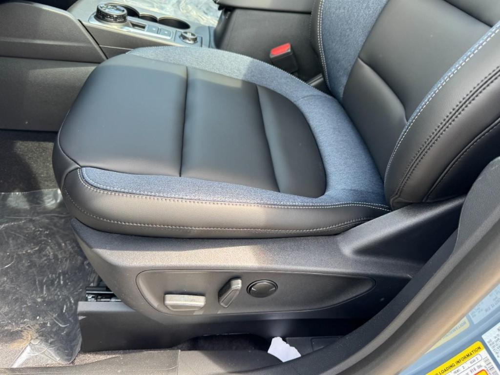 new 2025 Ford Bronco Sport car, priced at $33,067