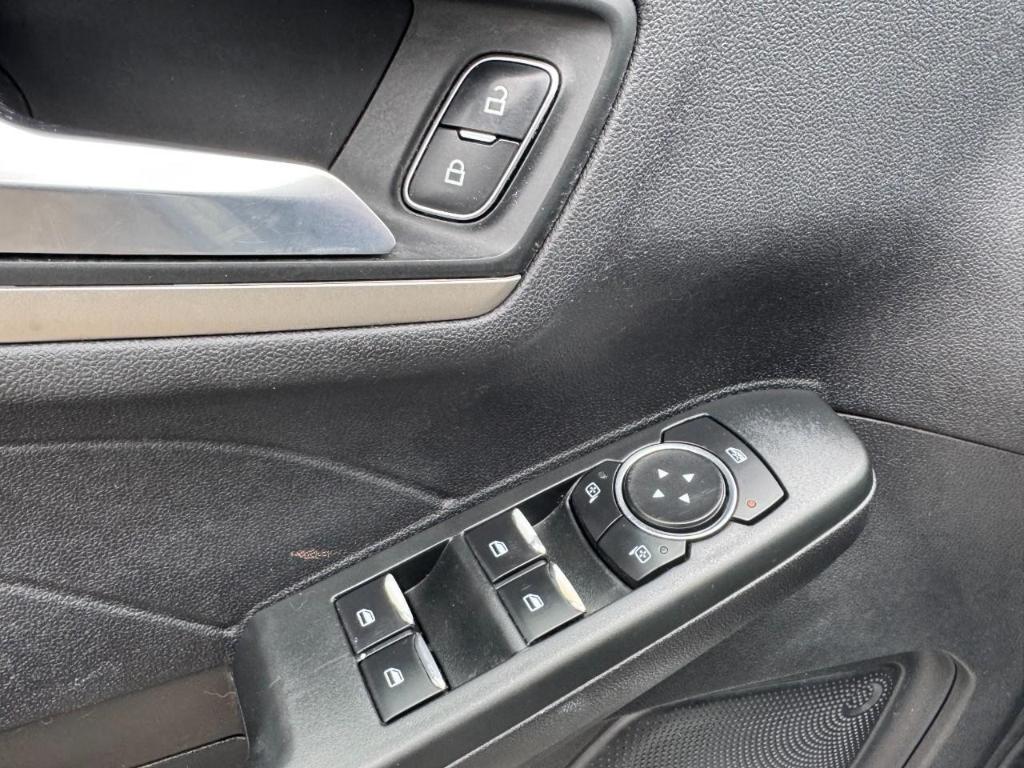 used 2022 Ford Escape car, priced at $14,900