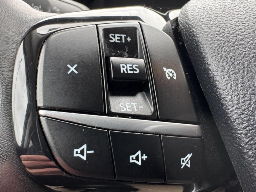 used 2022 Ford Escape car, priced at $14,900