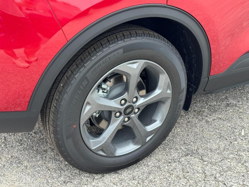new 2026 Ford Escape car, priced at $29,636