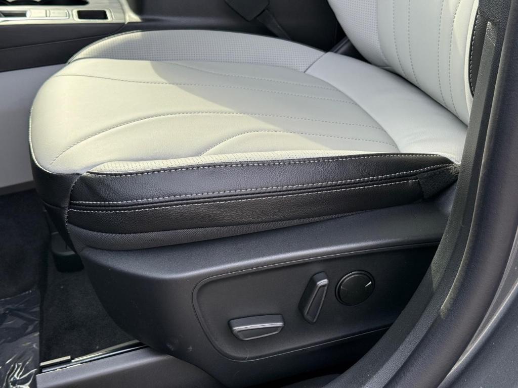 new 2026 Ford Escape car, priced at $41,280