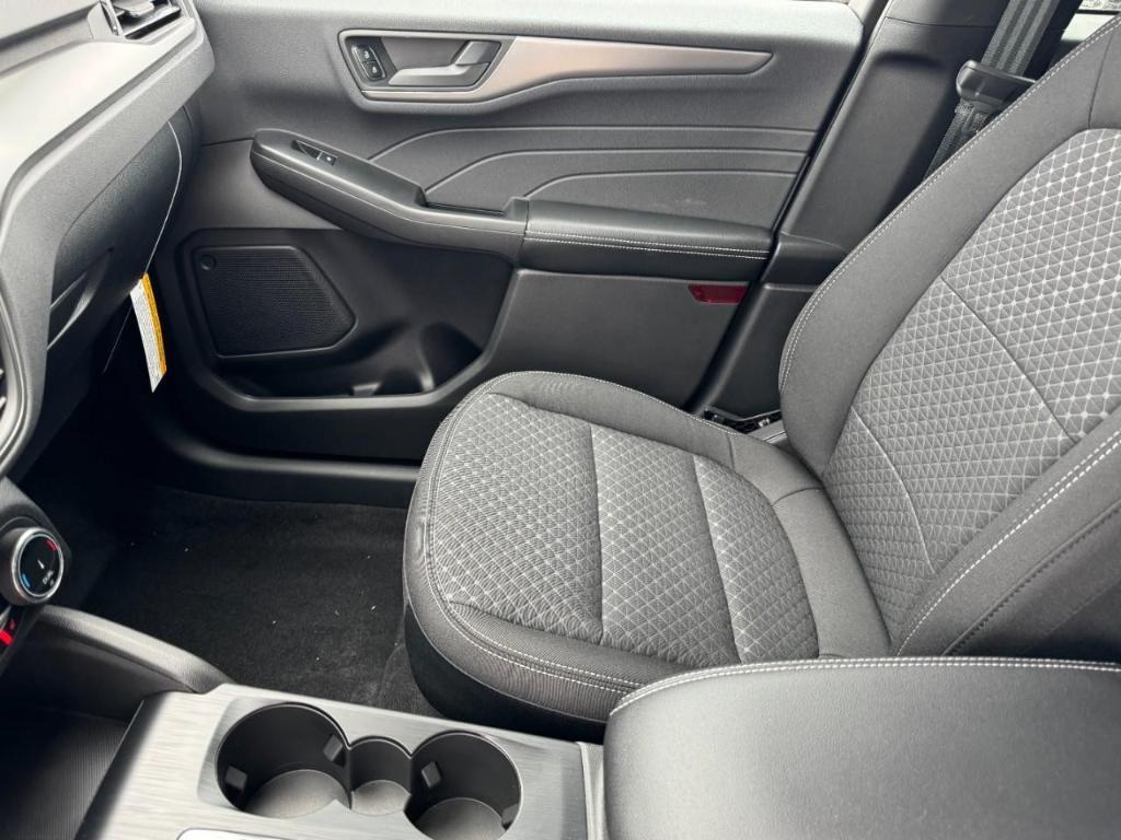 new 2025 Ford Escape car, priced at $23,289