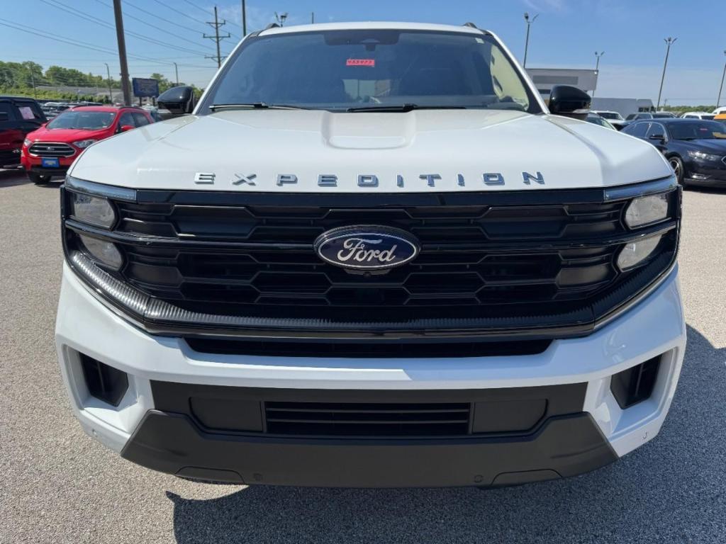 used 2025 Ford Expedition car, priced at $59,066