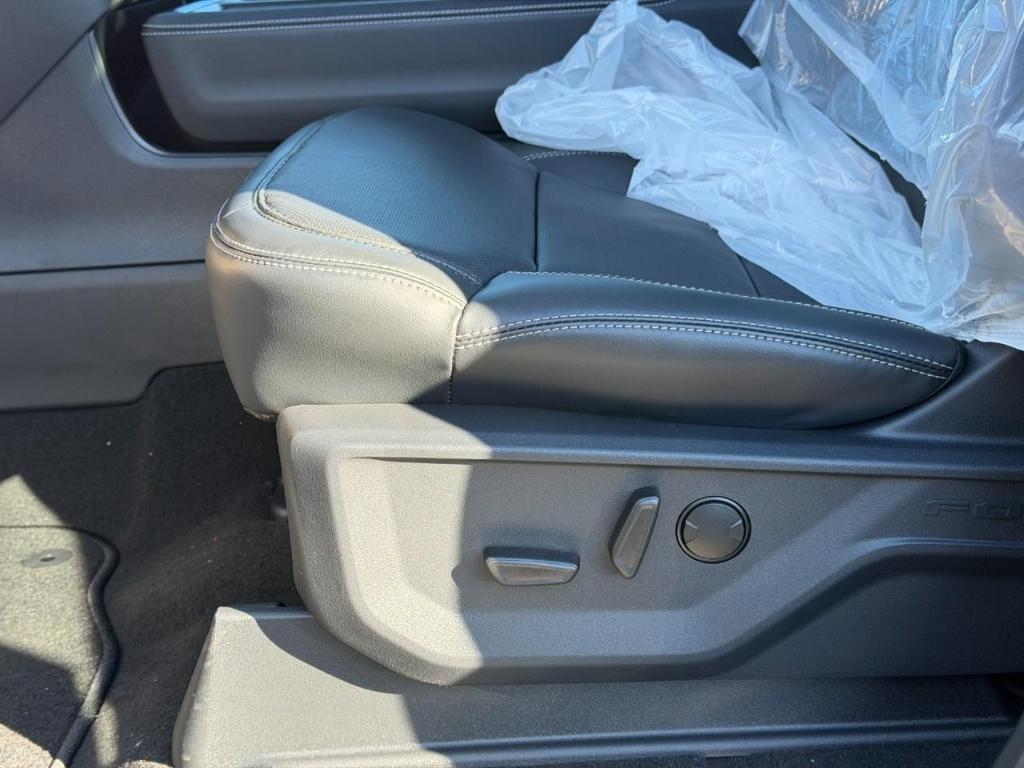 new 2026 Ford Expedition car, priced at $76,800