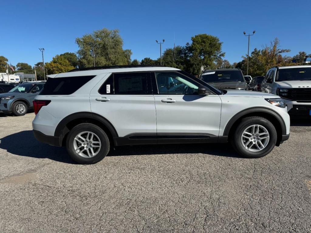 new 2026 Ford Explorer car, priced at $40,250