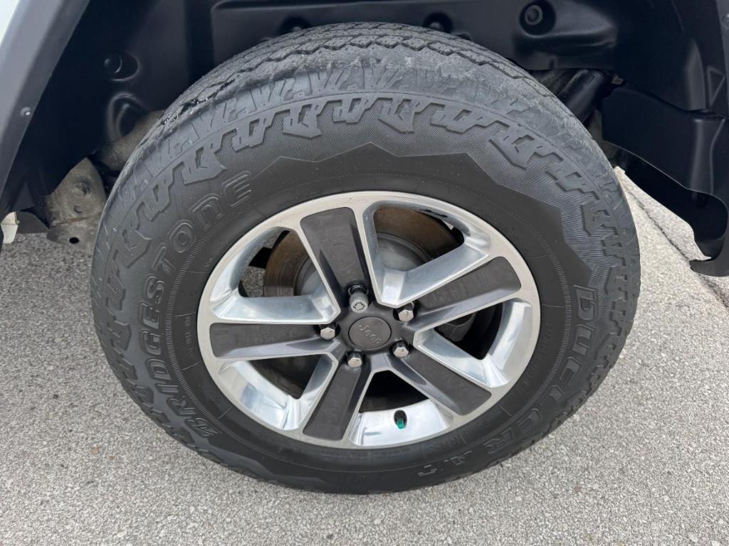 used 2019 Jeep Wrangler Unlimited car, priced at $21,599
