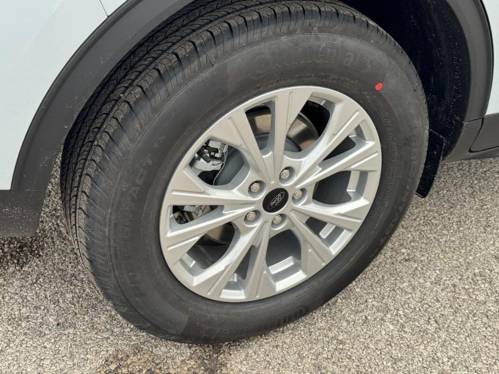 new 2026 Ford Escape car, priced at $30,580