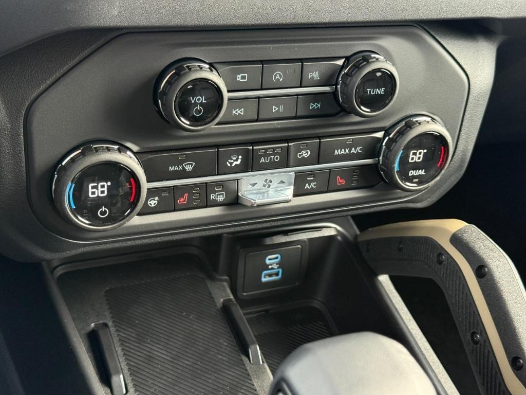 new 2025 Ford Bronco car, priced at $61,430