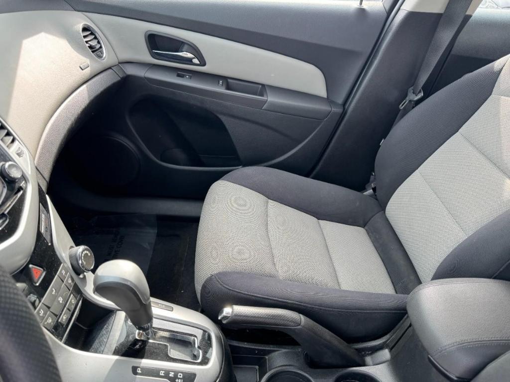 used 2015 Chevrolet Cruze car, priced at $6,990