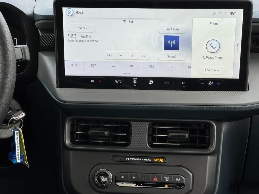 new 2025 Ford Maverick car, priced at $28,016