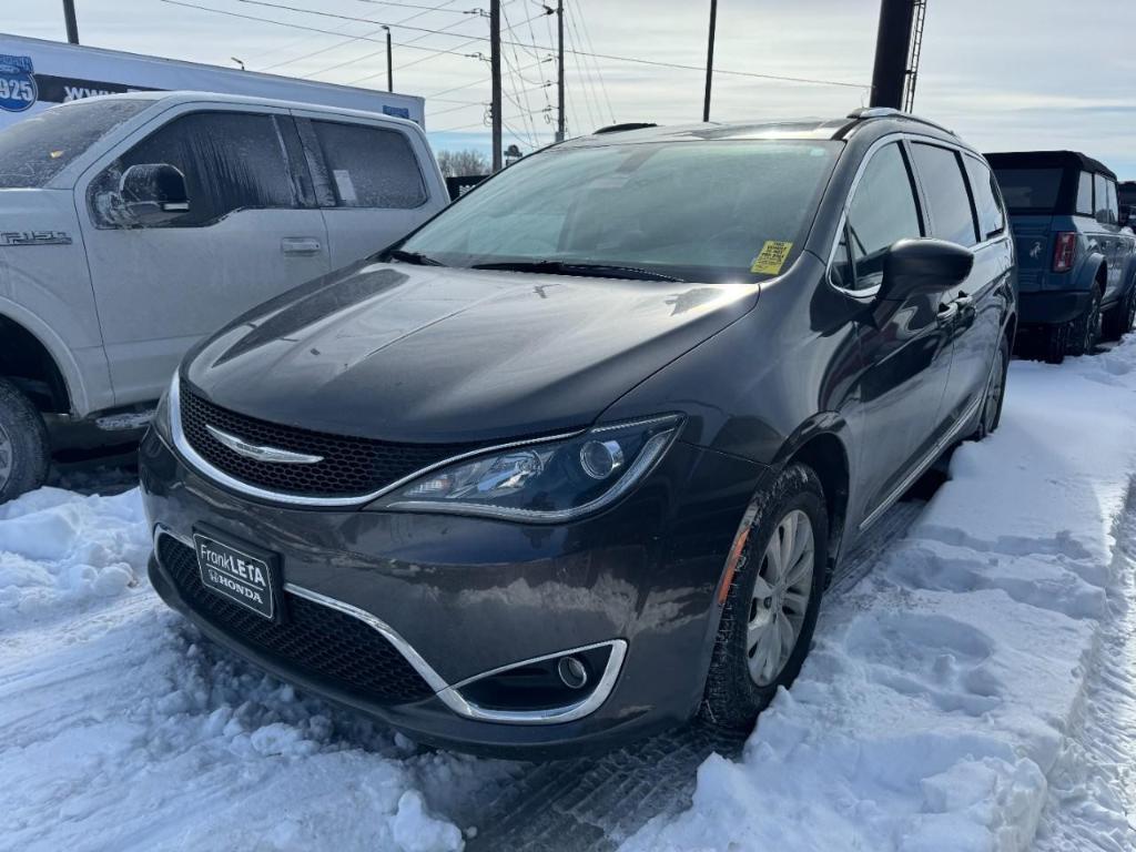 used 2018 Chrysler Pacifica car, priced at $12,690