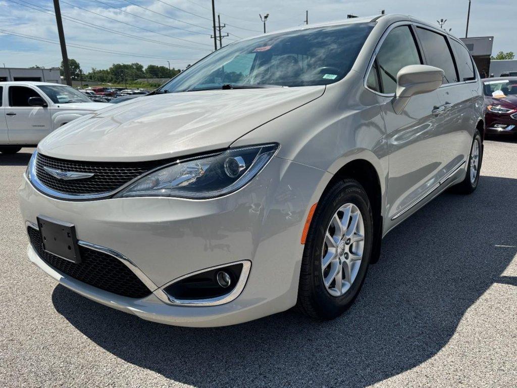 used 2020 Chrysler Pacifica car, priced at $17,585