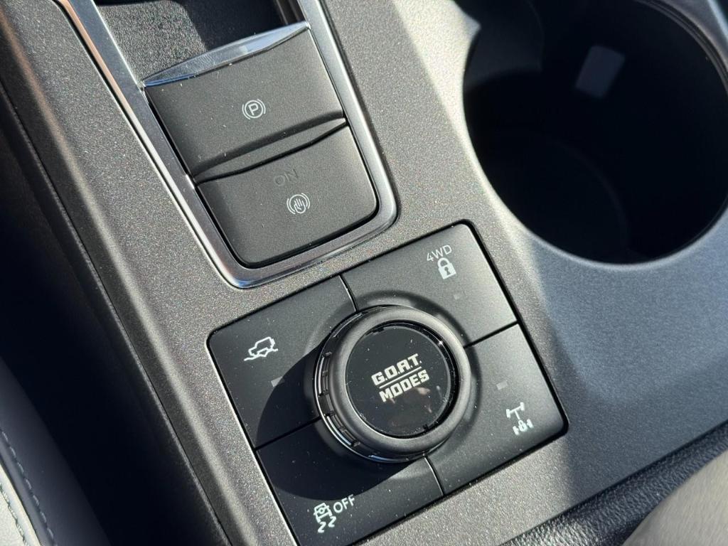 new 2025 Ford Bronco Sport car, priced at $37,908