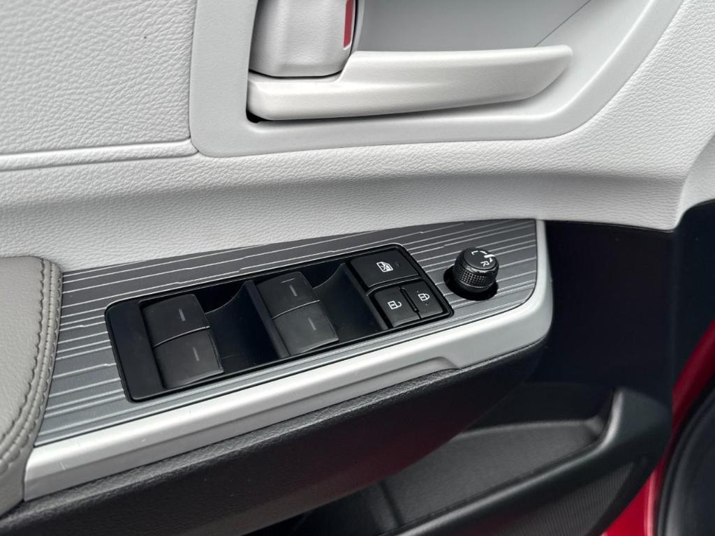 used 2025 Toyota Sienna car, priced at $48,297