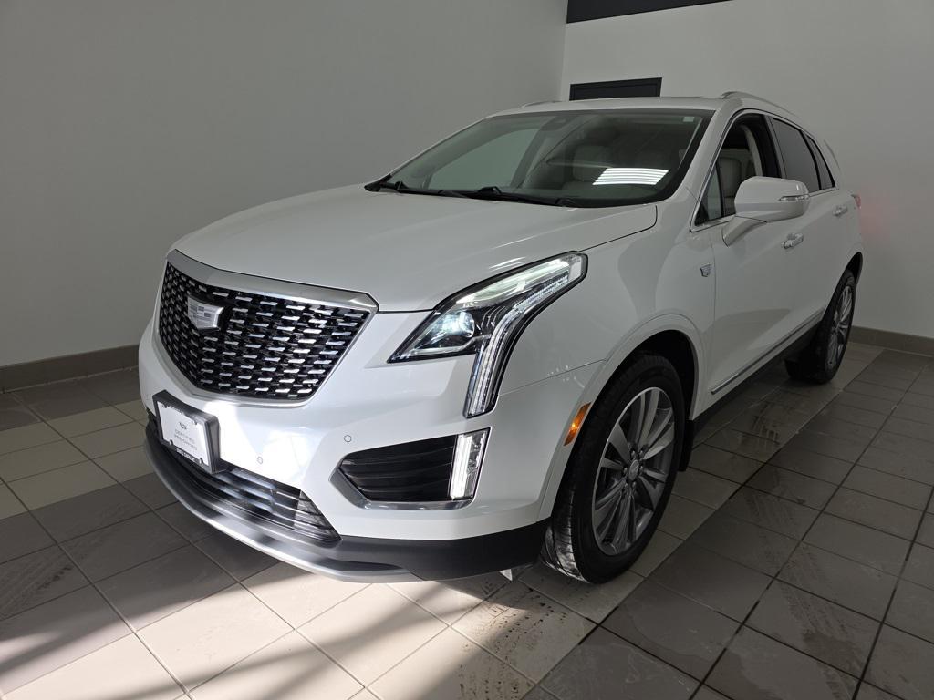 used 2023 Cadillac XT5 car, priced at $34,803