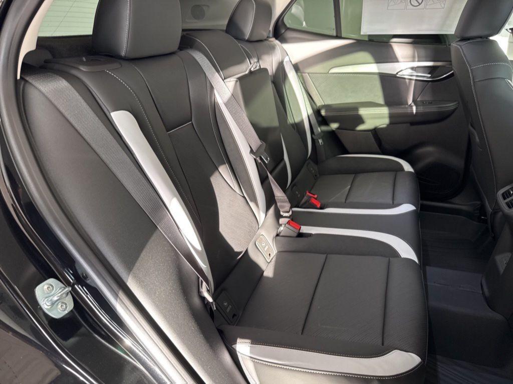 new 2026 Buick Envision car, priced at $48,600