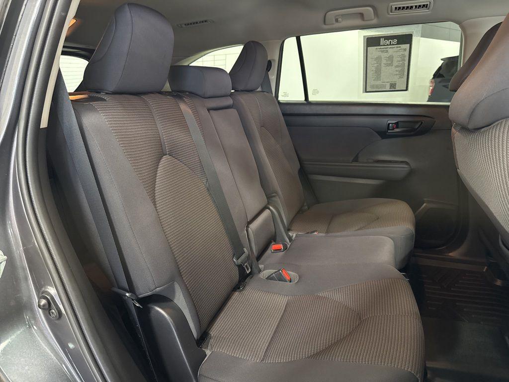 used 2020 Toyota Highlander car, priced at $26,576
