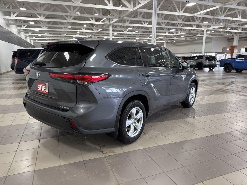 used 2020 Toyota Highlander car, priced at $26,576