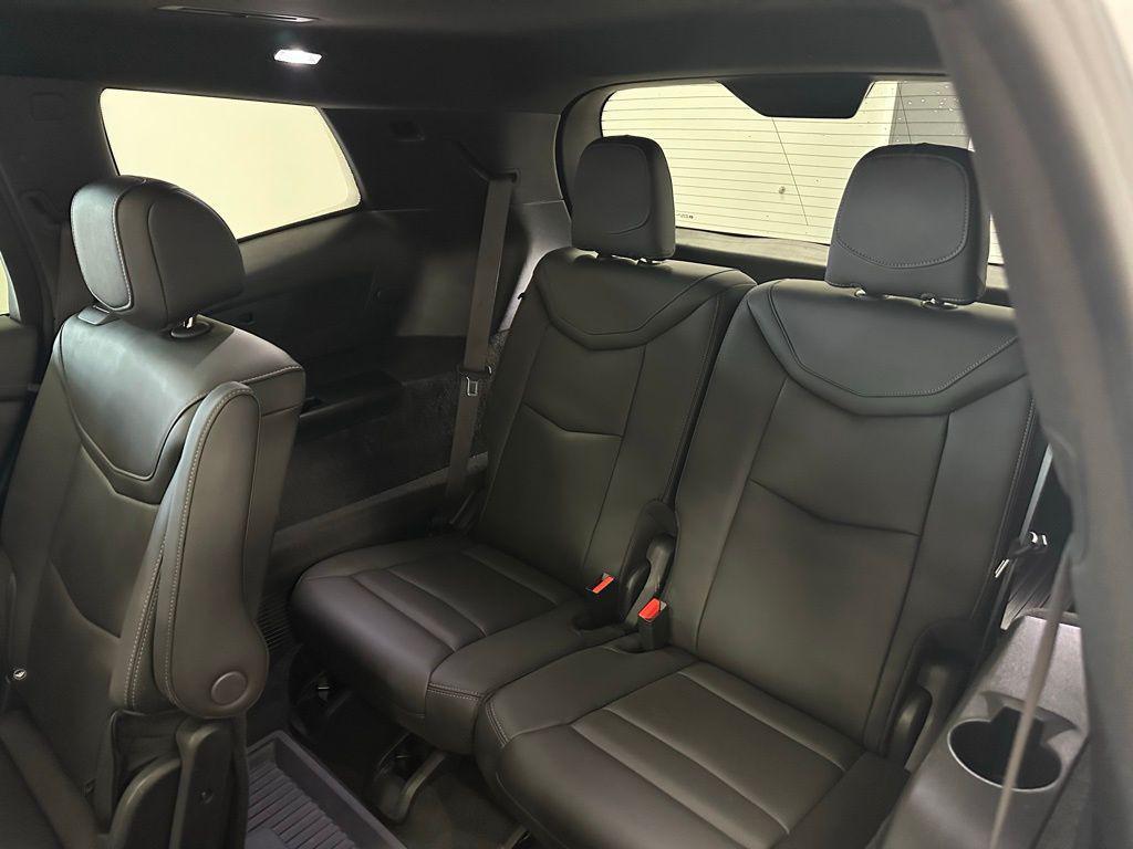 used 2021 Cadillac XT6 car, priced at $28,652