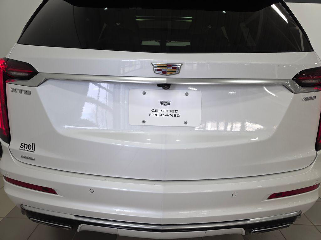 used 2023 Cadillac XT6 car, priced at $37,019