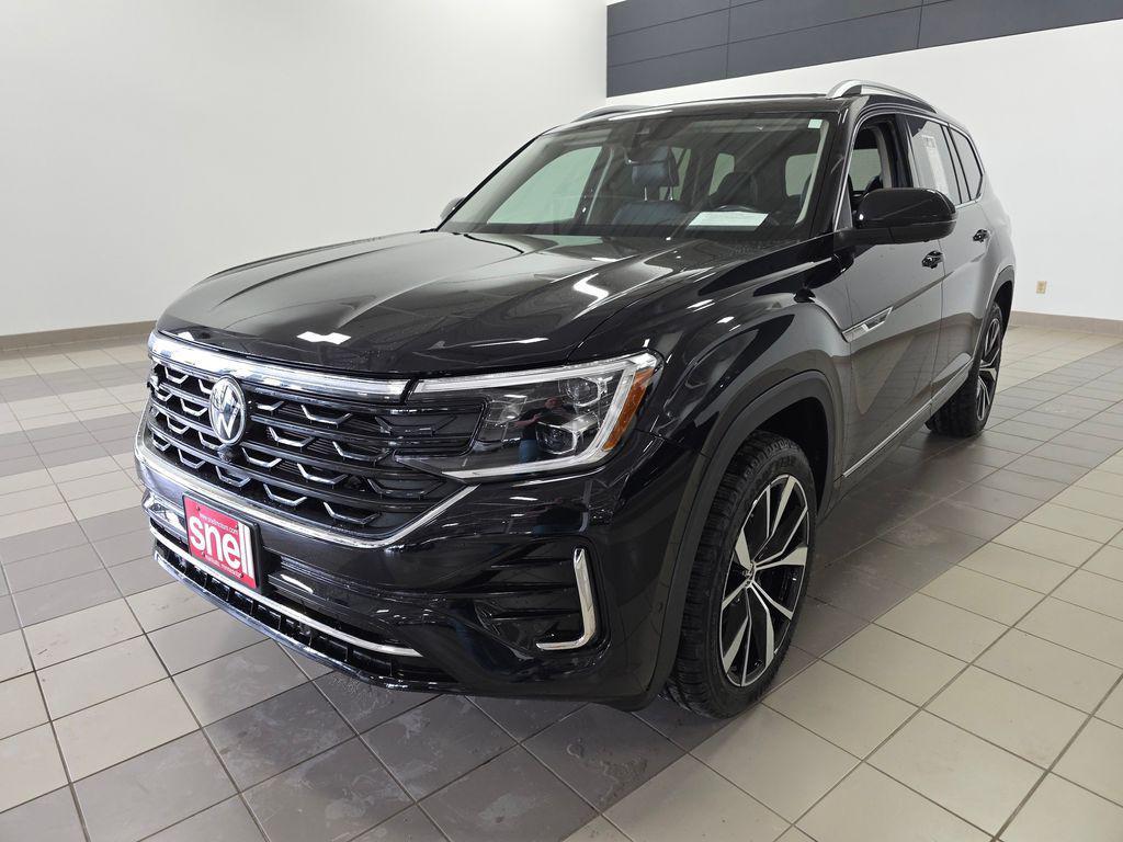 used 2024 Volkswagen Atlas car, priced at $41,302
