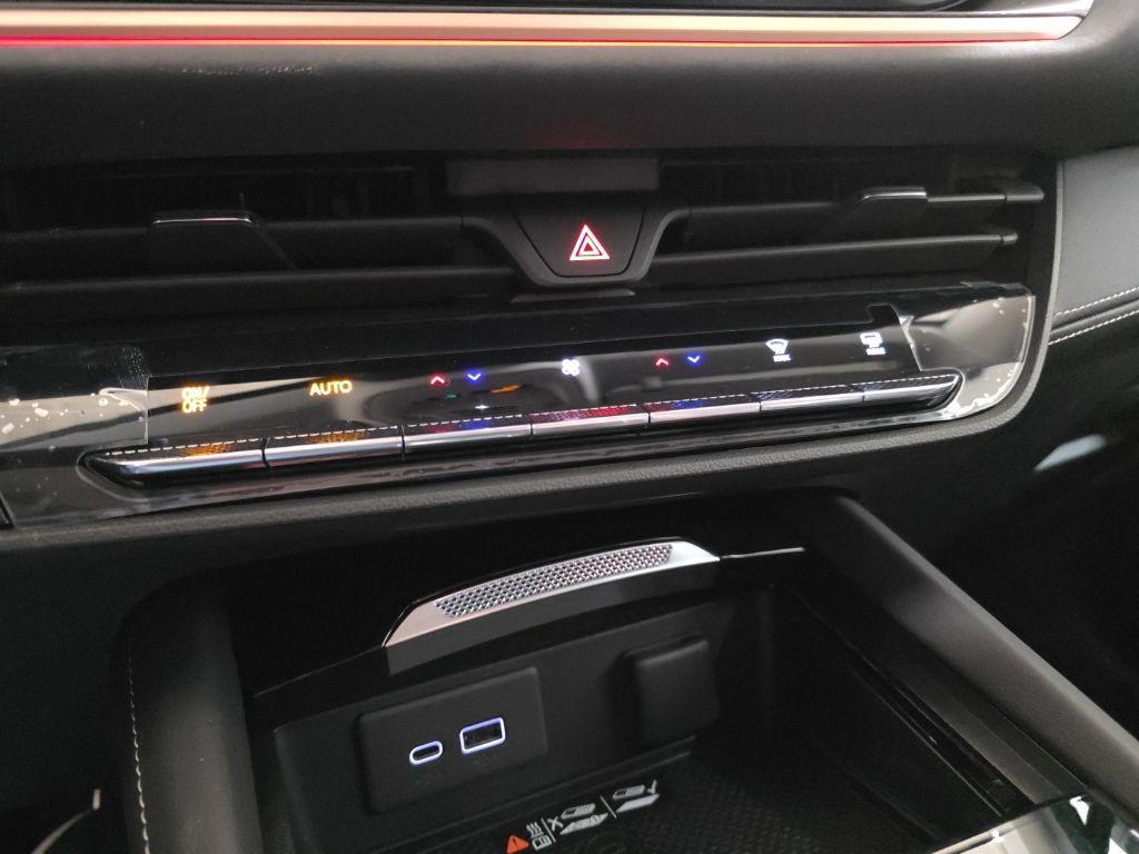 new 2026 Buick Envision car, priced at $49,200