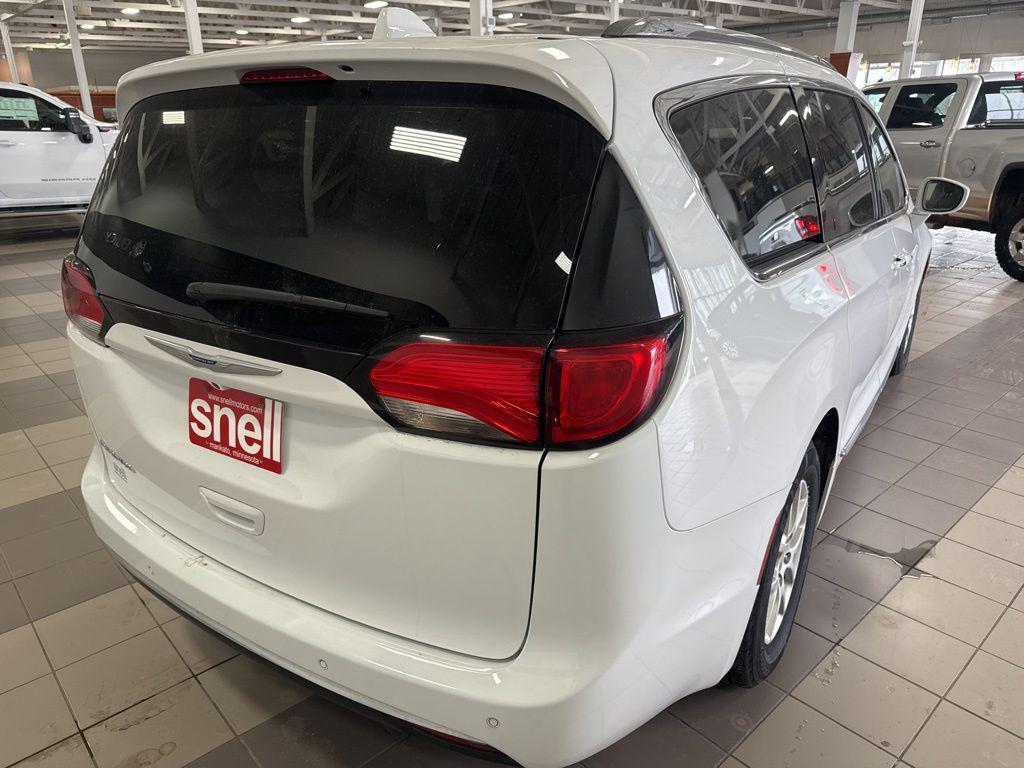 used 2020 Chrysler Pacifica car, priced at $16,881