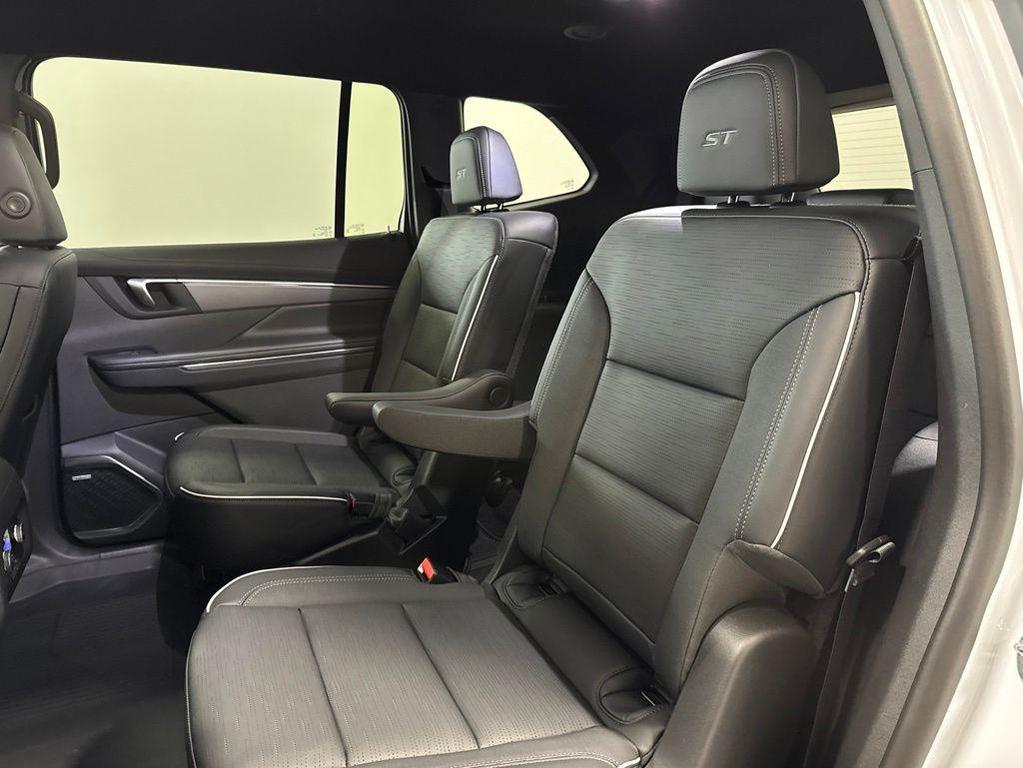new 2026 Buick Enclave car, priced at $56,255