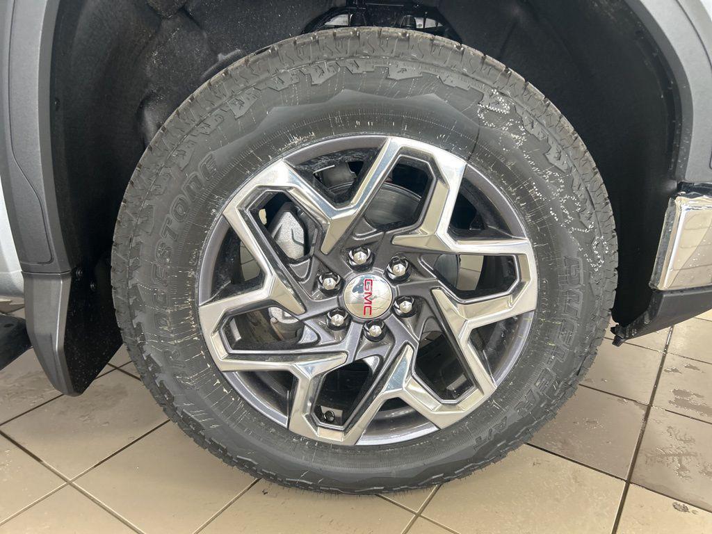 new 2026 GMC Sierra 1500 car, priced at $64,070