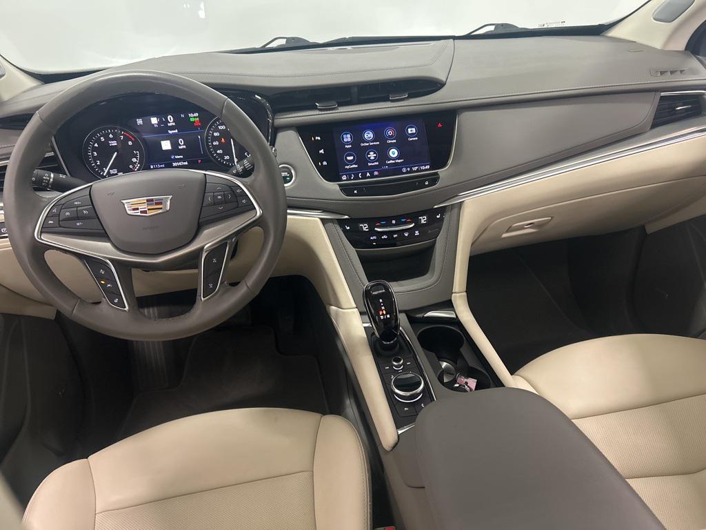 used 2023 Cadillac XT5 car, priced at $36,919