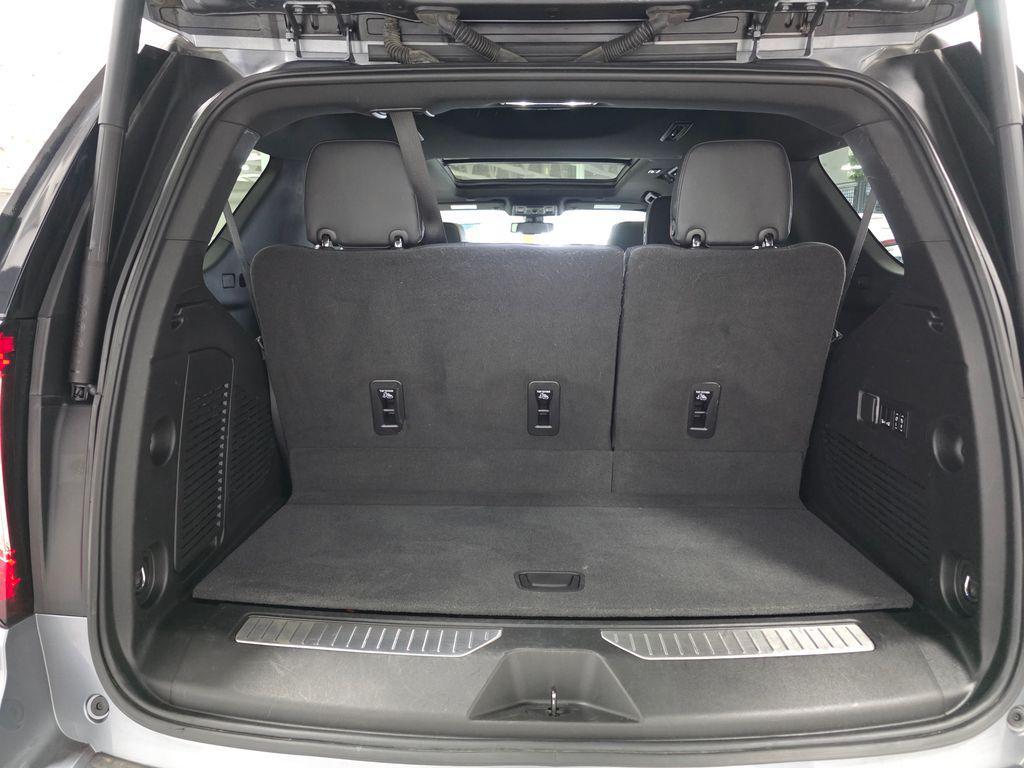 used 2022 GMC Yukon car, priced at $51,616