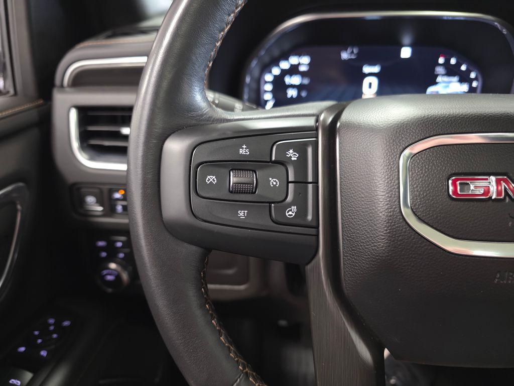 used 2022 GMC Yukon car, priced at $51,616