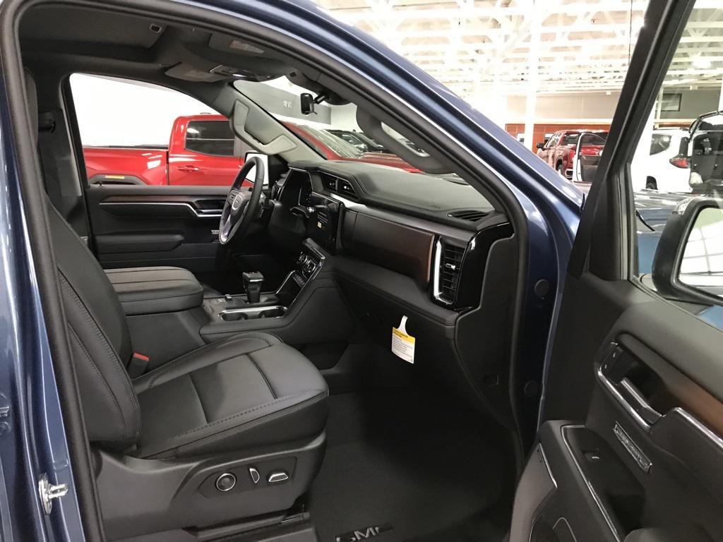 new 2026 GMC Sierra 1500 car, priced at $75,895