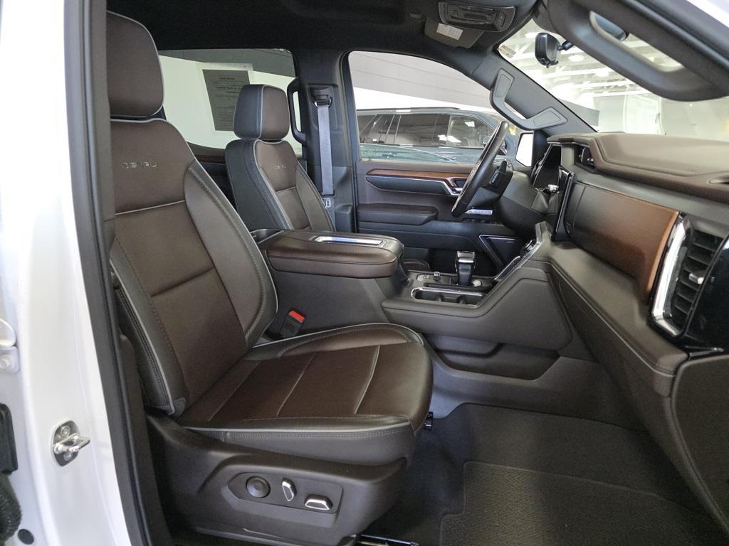 used 2022 GMC Sierra 1500 car, priced at $43,849