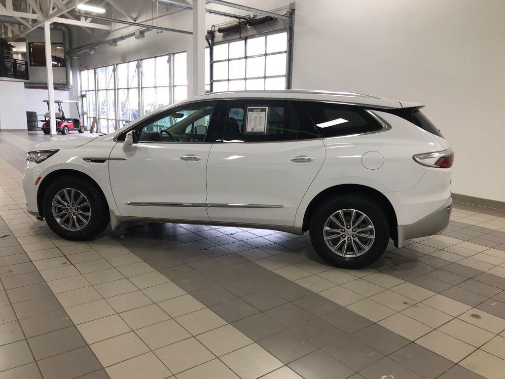 used 2024 Buick Enclave car, priced at $34,500