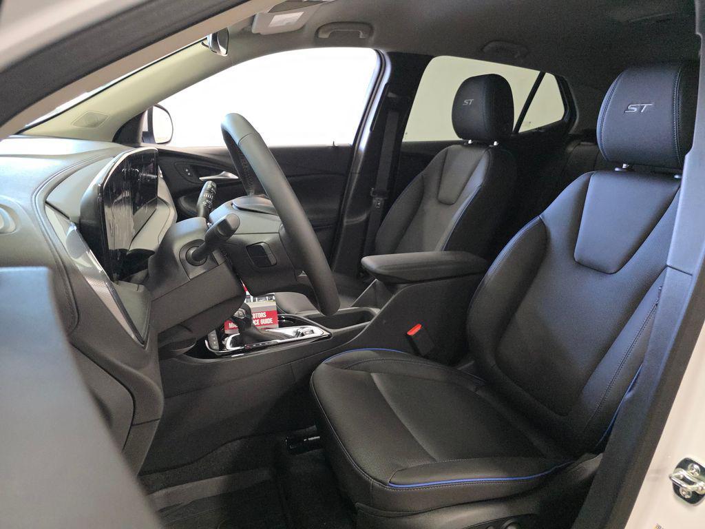 used 2026 Buick Encore GX car, priced at $33,550
