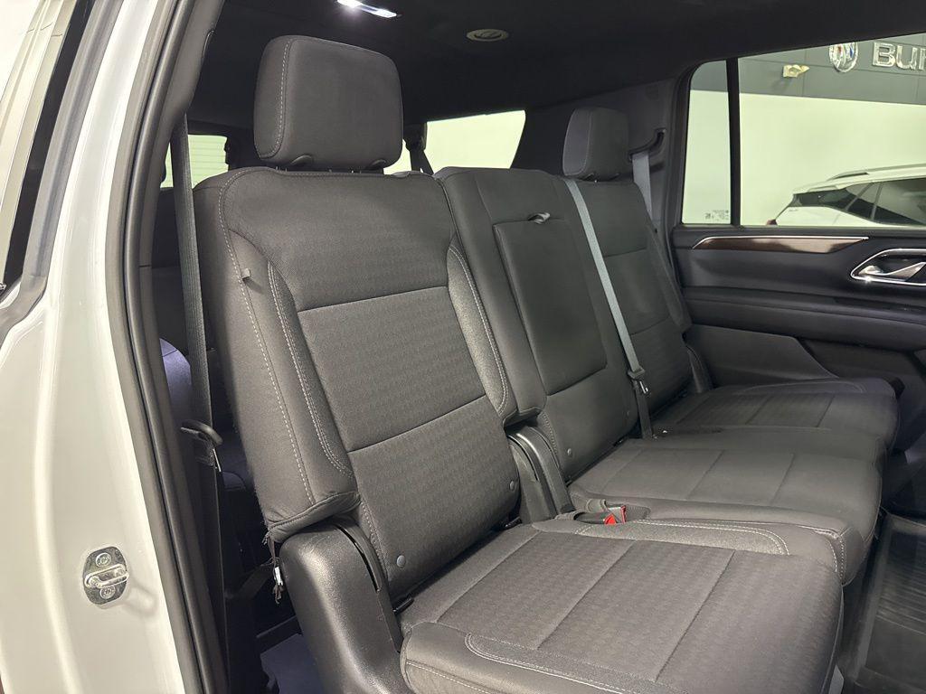 used 2023 GMC Yukon XL car, priced at $48,506