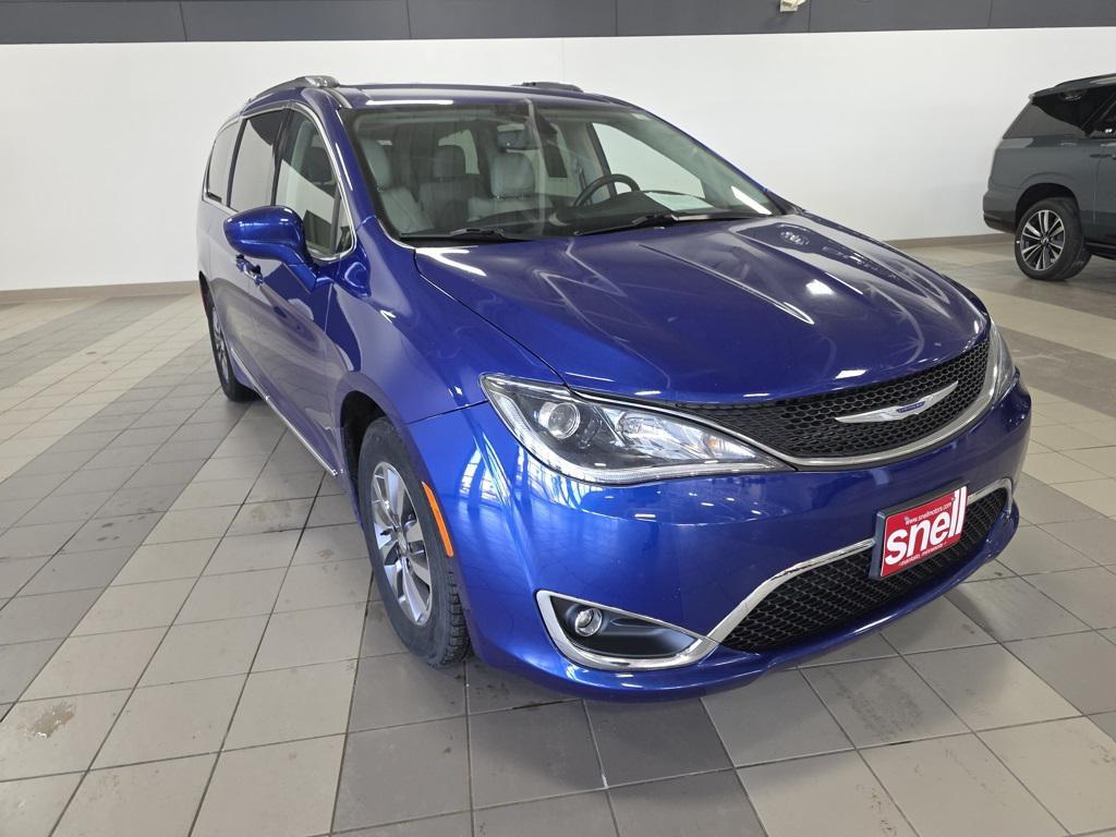 used 2020 Chrysler Pacifica car, priced at $21,925