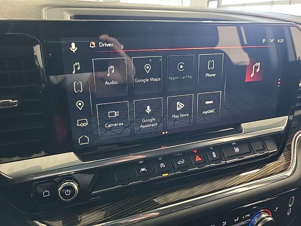 used 2022 GMC Sierra 1500 car, priced at $37,202