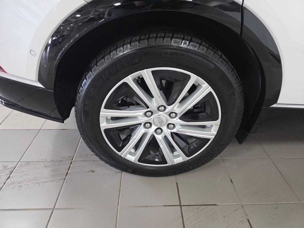 used 2024 Cadillac LYRIQ car, priced at $39,247